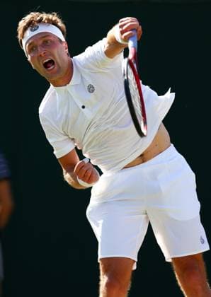 Mandatory Credit: Photo by Simon Dael Shutterstock (13995929dv) Liam Broady during his third round match Wimbledon Tennis Championships, Day 5, The All England Lawn Tennis and Croquet Club, London, UK - 07 Jul 2023 Wimbledon Tennis Championships, Day 5, The All England Lawn Tennis and Croquet Club, London, UK - 07 Jul 2023  Copyright: xSimonxDael Shutterstockx 13995929dv