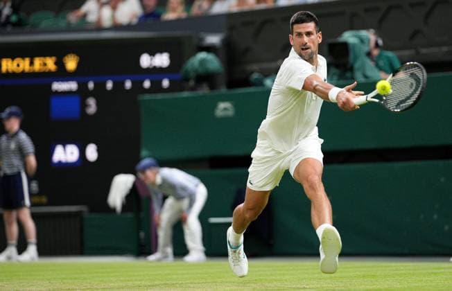 Mandatory Credit: Photo by Dave Shopland Shutterstock (13995926ap) Novak Djokovic in action against Stan Wawrinka Wimbledon Tennis Championships, Day 5, The All England Lawn Tennis and Croquet Club, London, UK - 07 Jul 2023 Wimbledon Tennis Championships, Day 5, The All England Lawn Tennis and Croquet Club, London, UK - 07 Jul 2023  Copyright: xDavexShopland Shutterstockx 13995926ap