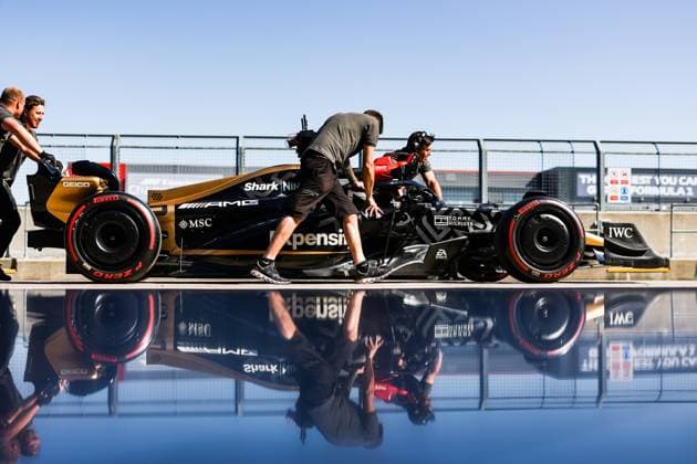 09 PEARCE Joshua, Modified F2 car prepared by Mercedes Applied Science and Carlin for the fictional Apex APXGP team in the F1 movie by Apple Studios Bruckheimer Films, action during the 2023 Formula 1 Aramco British Grand Prix, 10th round of the 2023 Formula One World Championship, WM, Weltmeisterschaft from July 7 to 9, 2023 on the Silverstone Circuit, in Silverstone, United Kingdom - F1 - BRITISH GRAND PRIX 2023 DPPI Panoramic  03323013_AV6_2761 