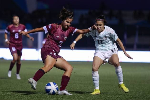 RECORD DATE NOT STATED JCC San Salvador 2023 Venezuela 1-2 Mexico Final Gold Medal (L-R), Veronica Herrera of Venezuela and Lizbeth Ovalle of Mexico during the game Venezuela vs Mexico (Mexican national team, Nationalteam , corresponding to Final Gold Medal of Womens Soccer at the Central American and Caribbean Games San Salvador 2023, at Las Delicias National Stadium, on July 07, 2023. <br><br> (I-D), Veronica Herrera de Venezuela y Lizbeth Ovalle de Mexico durante el partido Venezuela vs Mexico (Seleccion Mexicana), correspondiente a Final por Medalla de Oro del Futbol Femenino en los Juegos Centroamericanos y del Caribe San Salvador 2023, en el Estadio Nacional Las Delicias, el 07 de Julio de 2023. SAN SALVADOR SAN SALVADOR EL SALVADOR Copyright: xUlisesxNaranjox 20230707205547_JCC_23_W_VEN_MEX_OVALLE13
