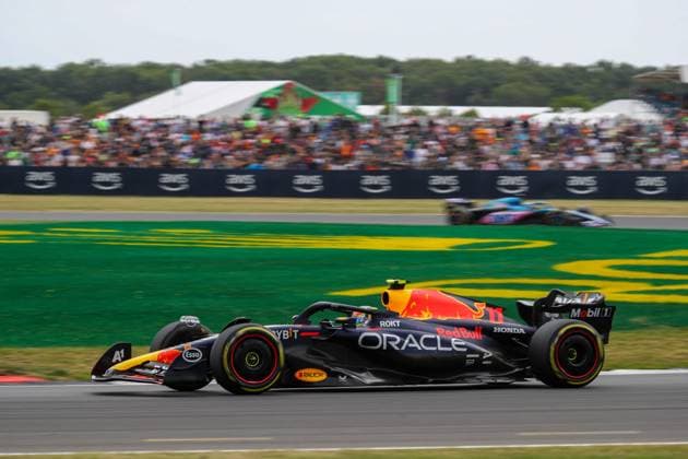 July 8, 2023, Silverstone, Englan, Great Britain: Sergio Perez (MEX) Redbull Racing RB19..during FORMULA 1 ARAMCO BRITISH GRAND PRIX 2023 - jUL7-9 Silverstone, Great Britain Silverstone Great Britain - ZUMAm217 20230708_zsp_m217_050 Copyright: xAlessioxDexMarcox
