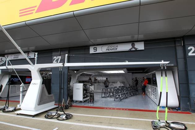 July 8, 2023, Silverstone, Englan, Great Britain: Apex GP fictional team (Apple movie)..during FORMULA 1 ARAMCO BRITISH GRAND PRIX 2023 - jUL7-9 Silverstone, Great Britain Silverstone Great Britain - ZUMAm217 20230708_zsp_m217_278 Copyright: xAlessioxDexMarcox