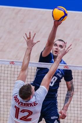 (230708) -- PASAY CITY, July 8, 2023 -- Norbert Huber (R) of Poland competes during the Pool 6 match between Poland and Canada at the Men s Volleyball Nations League in Pasay City, the Philippines, July 8, 2023. ) (SP)THE PHILIPPINES-PASAY CITY-VOLLEYBALL-NATIONS LEAGUE-MEN-POL VS CAN RouellexUmali 