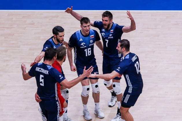 (230708) -- PASAY CITY, July 8, 2023 -- Players of Poland celebrate after scoring a point during the Pool 6 match between Poland and Canada at the Men s Volleyball Nations League in Pasay City, the Philippines, July 8, 2023. ) (SP)THE PHILIPPINES-PASAY CITY-VOLLEYBALL-NATIONS LEAGUE-MEN-POL VS CAN RouellexUmali 