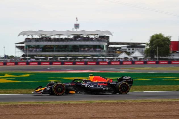 Formula 1 Championship - Formula 1 Aramco British Grand Prix 2023 - FP3 e Qualifying Sergio Perez (MEX) Redbull Racing RB19 during Formula 1 Aramco British Grand Prix 2023 - FP3 e Qualifying, Formula 1 Championship in Silverstone, England, July 08 2023 Silverstone Silverstone circuit England Copyright: xAlessioxDexMarcox xLiveMediax LPS_994099