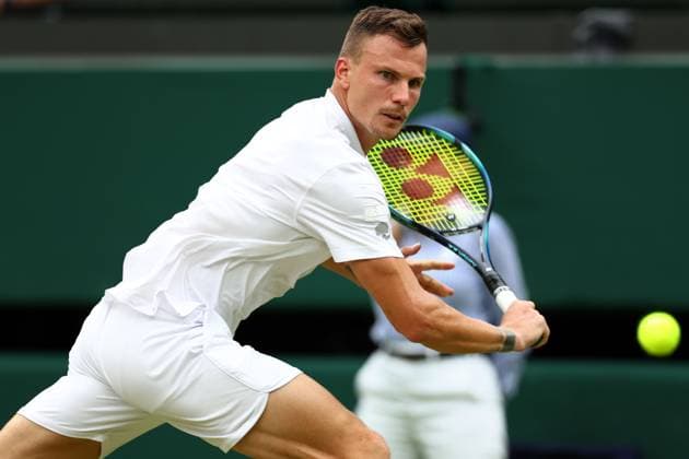 Mandatory Credit: Photo by Simon Dael Shutterstock (14001530ch) Marton Fucsovics during his third round match Wimbledon Tennis Championships, Day 6, The All England Lawn Tennis and Croquet Club, London, UK - 08 Jul 2023 Wimbledon Tennis Championships, Day 6, The All England Lawn Tennis and Croquet Club, London, UK - 08 Jul 2023  Copyright: xSimonxDael Shutterstockx 14001530ch