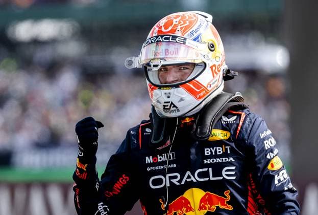 Sport Bilder des Tages SILVERSTONE - Max Verstappen (Red Bull Racing) reacts after qualifying in the run-up to the Grand Prix of Great Britain at the Silverstone Circuit. ANP SEM VAN DER WAL F1 Grand Prix of Great Britain - Qualifying 2023 xVIxANPxSportx xxANPxIVx 473267108 originalFilename: 473267108.jpg