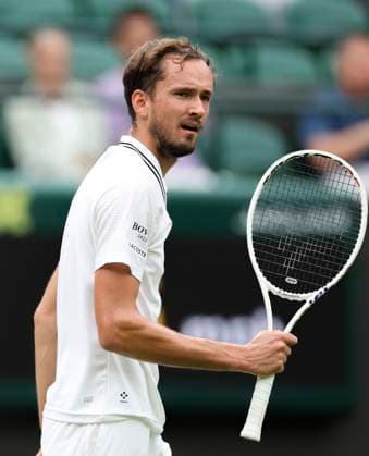 (230708) -- LONDON, July 8, 2023 -- Daniil Medvedev reacts during the men s singles third round match between Daniil Medvedev of Russia and Marton Fucsovics of Hungary at Wimbledon Tennis Championships in London, Britain, July 8, 2023. ) (SP)BRITAIN-LONDON-TENNIS-WIMBLEDON-DAY 6 HanxYan 