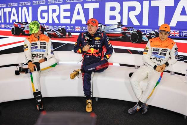 VERSTAPPEN Max (ned), Red Bull Racing RB19, portrait NORRIS Lando (gbr), McLaren F1 Team MCL60, portrait PIASTRI Oscar (aus), McLaren F1 Team MCL60, portrait press conference, PK, Pressekonferenz during the 2023 Formula 1 Aramco British Grand Prix, 10th round of the 2023 Formula One World Championship, WM, Weltmeisterschaft from July 7 to 9, 2023 on the Silverstone Circuit, in Silverstone, United Kingdom - F1 - BRITISH GRAND PRIX 2023 DPPI Panoramic 00123024__R5_9068