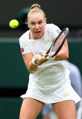 Mandatory Credit: Photo by Simon Dael Shutterstock (14001530dd) Anna Blinkova during her third round match Wimbledon Tennis Championships, Day 6, The All England Lawn Tennis and Croquet Club, London, UK - 08 Jul 2023 Wimbledon Tennis Championships, Day 6, The All England Lawn Tennis and Croquet Club, London, UK - 08 Jul 2023  Copyright: xSimonxDael Shutterstockx 14001530dd