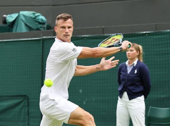 TENNIS - Wimbledon 2023 LONDON,ENGLAND,08.JUL.23 - TENNIS - ATP, Tennis Herren World Tour, Wimbledon, Grand Slam. Image shows Marton Fucsovics (HUN).  GEPAxpictures xAlanxGrieves