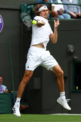 Mandatory Credit: Photo by Simon Dael Shutterstock (14001530ew) Alexander Zverev during his third round match Wimbledon Tennis Championships, Day 6, The All England Lawn Tennis and Croquet Club, London, UK - 08 Jul 2023 Wimbledon Tennis Championships, Day 6, The All England Lawn Tennis and Croquet Club, London, UK - 08 Jul 2023  Copyright: xSimonxDael Shutterstockx 14001530ew