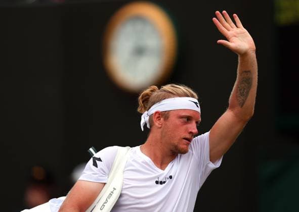 Mandatory Credit: Photo by Ella Ling Shutterstock (14001529cc) Alejandro Davidovich Fokina waves to the crowd after defeat in his third round match Wimbledon Tennis Championships, Day 6, The All England Lawn Tennis and Croquet Club, London, UK - 08 Jul 2023 Wimbledon Tennis Championships, Day 6, The All England Lawn Tennis and Croquet Club, London, UK - 08 Jul 2023  Copyright: xEllaxLing Shutterstockx 14001529cc
