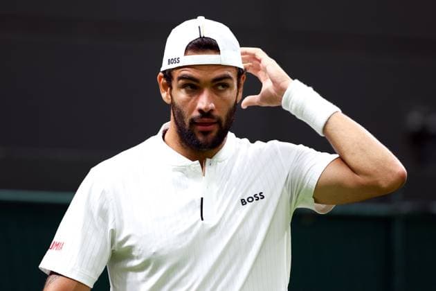 Mandatory Credit: Photo by Simon Dael Shutterstock (14001530gh) Matteo Berrettini during his third round match Wimbledon Tennis Championships, Day 6, The All England Lawn Tennis and Croquet Club, London, UK - 08 Jul 2023 Wimbledon Tennis Championships, Day 6, The All England Lawn Tennis and Croquet Club, London, UK - 08 Jul 2023  Copyright: xSimonxDael Shutterstockx 14001530gh