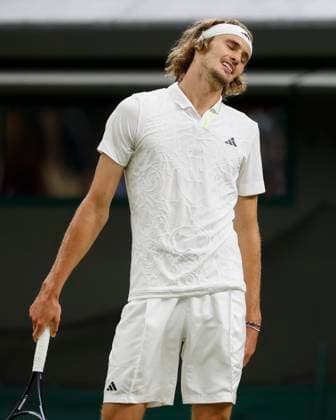 Alexander Zverev reacts angry, anger, disappointed, disappointment, emotion Copyright: xJuergenxHasenkopfx