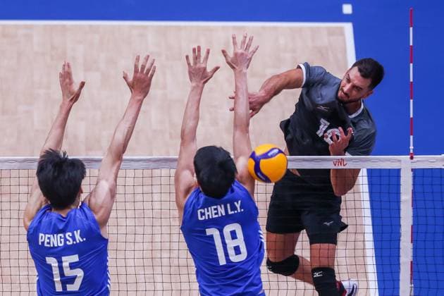 Volleyball, Nations League, Canada - China
