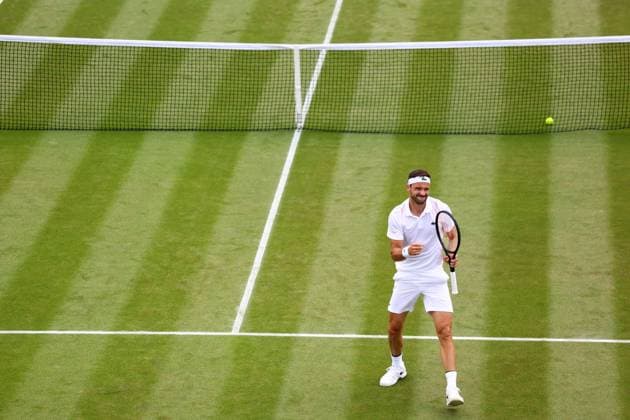 Mandatory Credit: Photo by Simon Dael Shutterstock (14003009ao) Grigor Dimitrov celebrates during his third round match Wimbledon Tennis Championships, Day 7, The All England Lawn Tennis and Croquet Club, London, UK - 09 Jul 2023 Wimbledon Tennis Championships, Day 7, The All England Lawn Tennis and Croquet Club, London, UK - 09 Jul 2023  Copyright: xSimonxDael Shutterstockx 14003009ao