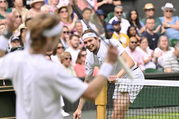 Tennis : Wimbledon 2023 - Angleterre - Alexander Bublik - Kazakhstan Tennis : Wimbledon 2023 - Angleterre- 09 07 23 ChrysleneCaillaud Panoramic  