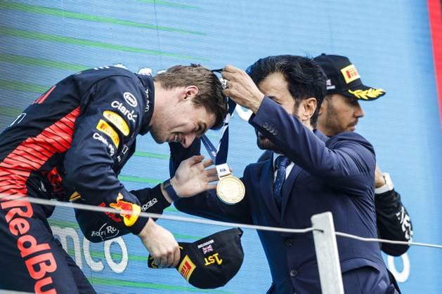 VERSTAPPEN Max (ned), Red Bull Racing RB19, portrait BEN SULAYEM Mohammed (uae), President of the FIA, portrait podium during the 2023 Formula 1 Aramco British Grand Prix, 10th round of the 2023 Formula One World Championship, WM, Weltmeisterschaft from July 7 to 9, 2023 on the Silverstone Circuit, in Silverstone, United Kingdom - F1 - BRITISH GRAND PRIX 2023 - RACE DPPI Panoramic 03323013__R3_1880