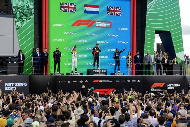 SILVERSTONE - Lando Norris (McLaren), Max Verstappen (Red Bull Racing) and Lewis Hamilton (Mercedes) on the podium during the Grand Prix of Great Britain at the Silverstone Circuit. ANP SEM VAN DER WAL F1 Grand Prix of Great Britain 2023 xVIxANPxSportx xxANPxIVx 473331835 originalFilename: 473331835.jpg