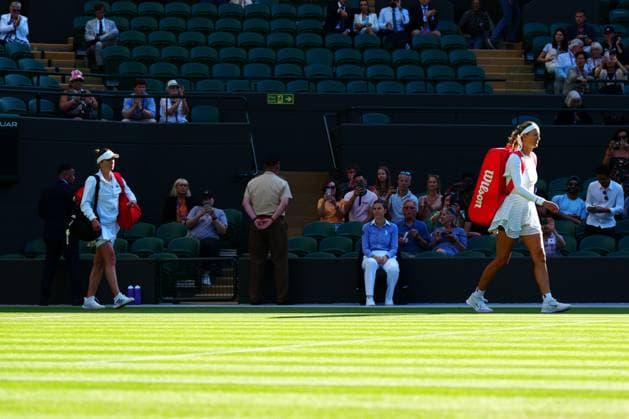 Mandatory Credit: Photo by Javier Garcia Shutterstock (14003010ez) Elina Svitolina and Victoria Azarenka keep their distance ahead of their fourth round match Wimbledon Tennis Championships, Day 7, The All England Lawn Tennis and Croquet Club, London, UK - 09 Jul 2023 Wimbledon Tennis Championships, Day 7, The All England Lawn Tennis and Croquet Club, London, UK - 09 Jul 2023  Copyright: xJavierxGarcia Shutterstockx 14003010ez