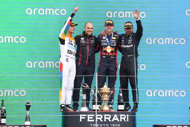 4 Lando Norris GBR, McLaren F1 Team , 1 Max Verstappen NLD, Oracle Red Bull Racing , 44 Lewis Hamilton GBR, Mercedes AMG Petronas F1 Team , F1 Grand Prix of Great Britain at Silverstone Circuit on July 9, 2023 in Silverstone, Great Britain Photo by HOCH ZWEI Silverstone Great Britain