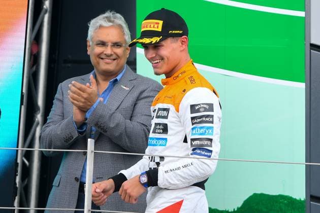F1 Grand Prix of Great Britain Lando Norris of Great Britain and McLaren makes his way to the podium during the Formula 1 Aramco British Grand Prix at Silverstone Circuit, Towcester, UK on Sunday 9th July 2023. United Kingdom  Copyright: xMIxNewsx originalFilename:fletcher-formula1230709_np7j9.jpg
