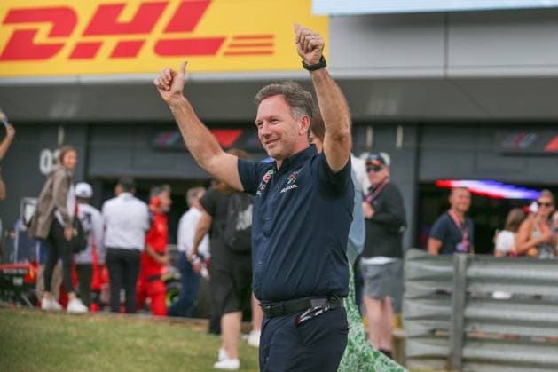 FORMULA 1 ARAMCO BRITISH GRAND PRIX 2023, 09 07 2023 Team Principal Christian Horner, Red Bull Racing celebrates winning to the fans during the FORMULA 1 ARAMCO BRITISH GRAND PRIX 2023 at the Silverstone Circuit, Silverstone, United Kingdom on 9 July 2023 Editorial Use Only Copyright: xPhilxDuncanx ESM-0744-0030