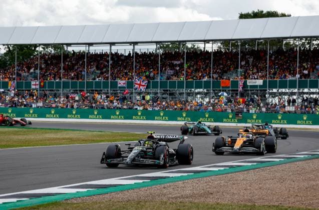 44 Lewis Hamilton GBR, Mercedes AMG Petronas F1 Team , 81 Oscar Piastri AUS, McLaren F1 Team , F1 Grand Prix of Great Britain at Silverstone Circuit on July 9, 2023 in Silverstone, Great Britain Photo by HOCH ZWEI Silverstone Great Britain