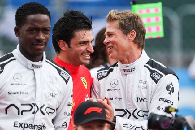 starting grid, grille de depart, IDRIS Damson Alade-Bo (GBR), actor playing Joshua Pearce, driver of the fictional Apex APXGP team in the F1 movie by Apple Studios Bruckheimer Films, SAINZ Carlos (spa), Scuderia Ferrari SF-23, portrait during the 2023 Formula 1 Aramco British Grand Prix, 10th round of the 2023 Formula One World Championship, WM, Weltmeisterschaft from July 7 to 9, 2023 on the Silverstone Circuit, in Silverstone, United Kingdom - F1 - BRITISH GRAND PRIX 2023 - RACE DPPI Panoramic 00123025_AV3_8441