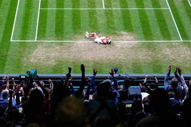 Mandatory Credit: Photo by Javier Garcia Shutterstock (14003010hp) Elina Svitolina celebrates after winning her fourth round match Wimbledon Tennis Championships, Day 7, The All England Lawn Tennis and Croquet Club, London, UK - 09 Jul 2023 Wimbledon Tennis Championships, Day 7, The All England Lawn Tennis and Croquet Club, London, UK - 09 Jul 2023  Copyright: xJavierxGarcia Shutterstockx 14003010hp