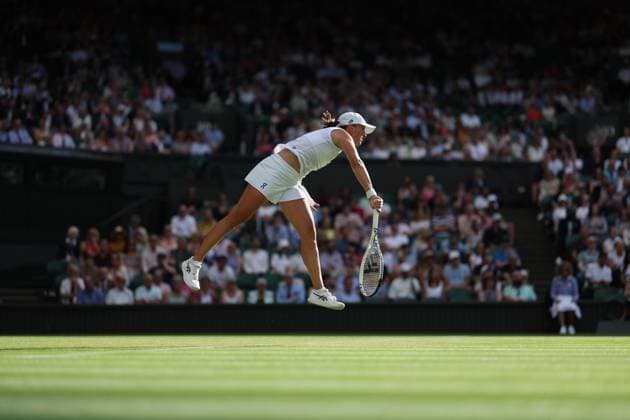 Iga Swiatek (Pol) TENNIS : Wimbledon 2023 - 09 07 2023 AntoineCouvercelle Panoramic  