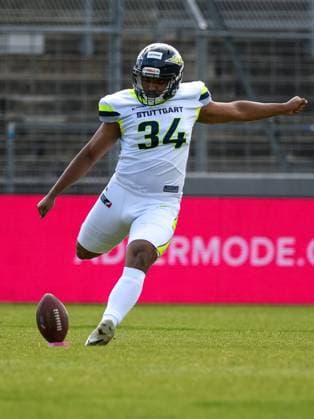 Lenny Krieg Stuttgart Surge 34 at kick off, Stuttgart Surge vs Paris Musketeers, American Football, European League of Football, Matchday 6, Season 2023, 09 07 2023, Stuttgart Surge vs Paris Musketeers, American Football, European League of Football, Matchday 6, Season 2023, 09 07 2023 Stuttgart, Germany. Copyright: xEibner-Pressefoto FlorianxSchustx EP_FSU