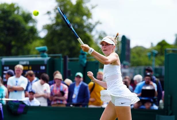 Mandatory Credit: Photo by Javier Garcia Shutterstock (14003748e) Ella McDonald during her Girls Singles second round match Wimbledon Tennis Championships, Day 8, The All England Lawn Tennis and Croquet Club, London, UK - 10 Jul 2023 Wimbledon Tennis Championships, Day 8, The All England Lawn Tennis and Croquet Club, London, UK - 10 Jul 2023  Copyright: xJavierxGarcia Shutterstockx 14003748e