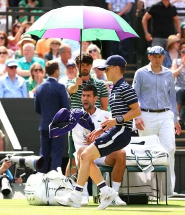 Mandatory Credit: Photo by Ella Ling Shutterstock (14003751bc) Novak Djokovic screams in frustration between games against Hubert Hurkacz Wimbledon Tennis Championships, Day 8, The All England Lawn Tennis and Croquet Club, London, UK - 10 Jul 2023 Wimbledon Tennis Championships, Day 8, The All England Lawn Tennis and Croquet Club, London, UK - 10 Jul 2023  Copyright: xEllaxLing Shutterstockx 14003751bc