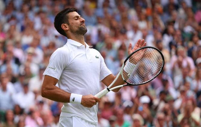 Mandatory Credit: Photo by Ella Ling Shutterstock (14003751di) Novak Djokovic reacts against Hubert Hurkacz Wimbledon Tennis Championships, Day 8, The All England Lawn Tennis and Croquet Club, London, UK - 10 Jul 2023 Wimbledon Tennis Championships, Day 8, The All England Lawn Tennis and Croquet Club, London, UK - 10 Jul 2023  Copyright: xEllaxLing Shutterstockx 14003751di