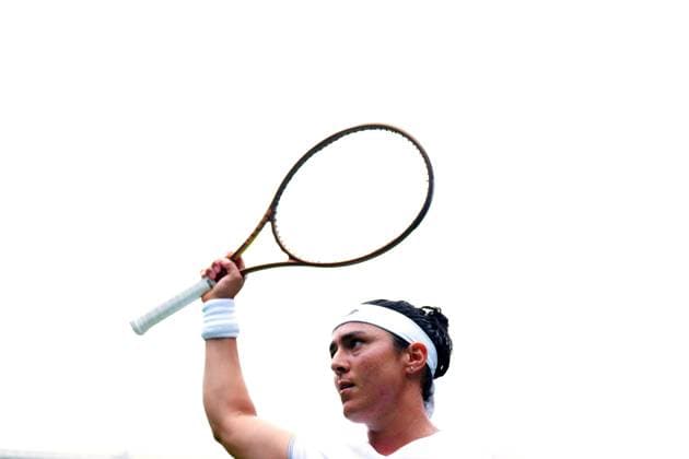 Mandatory Credit: Photo by Javier Garcia Shutterstock (14003748fm) Ons Jabeur celebrates during her fourth round match Wimbledon Tennis Championships, Day 8, The All England Lawn Tennis and Croquet Club, London, UK - 10 Jul 2023 Wimbledon Tennis Championships, Day 8, The All England Lawn Tennis and Croquet Club, London, UK - 10 Jul 2023  Copyright: xJavierxGarcia Shutterstockx 14003748fm