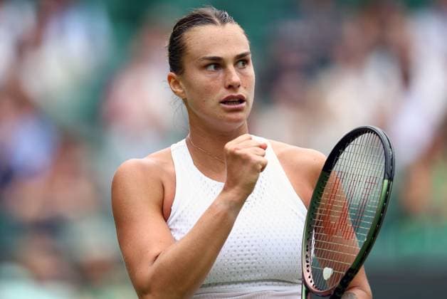 Mandatory Credit: Photo by Simon Dael Shutterstock (14003752cm) Aryna Sabalenka celebrates victory against Ekaterina Alexandrova Wimbledon Tennis Championships, Day 8, The All England Lawn Tennis and Croquet Club, London, UK - 10 Jul 2023 Wimbledon Tennis Championships, Day 8, The All England Lawn Tennis and Croquet Club, London, UK - 10 Jul 2023  Copyright: xSimonxDael Shutterstockx 14003752cm
