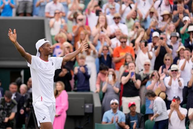 Mandatory Credit: Photo by Dave Shopland Shutterstock (14003750do) Christopher Eubanks celebrates victory in his fourth round match Wimbledon Tennis Championships, Day 8, The All England Lawn Tennis and Croquet Club, London, UK - 10 Jul 2023 Wimbledon Tennis Championships, Day 8, The All England Lawn Tennis and Croquet Club, London, UK - 10 Jul 2023  Copyright: xDavexShopland Shutterstockx 14003750do