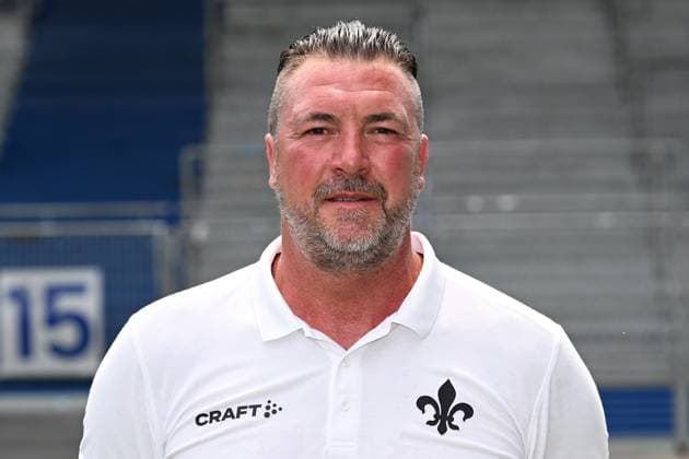 10 07 2023, xjhx, football 1 Bundesliga, SV Darmstadt 98 photo appointment season 2023 24 1 BL porträttermin 2023 2024 emspor, v l goalkeeper coach Dimo Wache SV Darmstadt 98 1 BL, porträttermin 2023 2024 DFL DFB REGULATES PROHIBIT ANY USE OF PHOTOGRAPHS as IMAGE SEQUENCES and or QUASI VIDEO Darmstadt