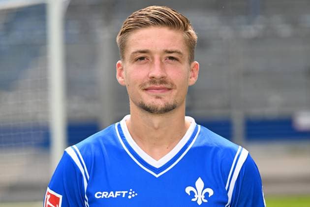 10 07 2023, xjhx, football 1 Bundesliga, SV Darmstadt 98 photo appointment season 2023 24 1 BL porträttermin 2023 2024 emspor, v l Marvin Mehlem SV Darmstadt 98 1 BL, porträttermin 2023 2024 DFL DFB REGULATES PROHIBIT ANY USE OF PHOTOGRAPHS as IMAGE SEQUENCES and or QUASI VIDEO Darmstadt