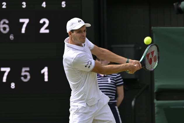 Tennis : Wimbledon 2023 - Angleterre -Hubert Hurkacz - Pologne Tennis : Wimbledon 2023 - Angleterre- 10 07 23 ChrysleneCaillaud Panoramic  