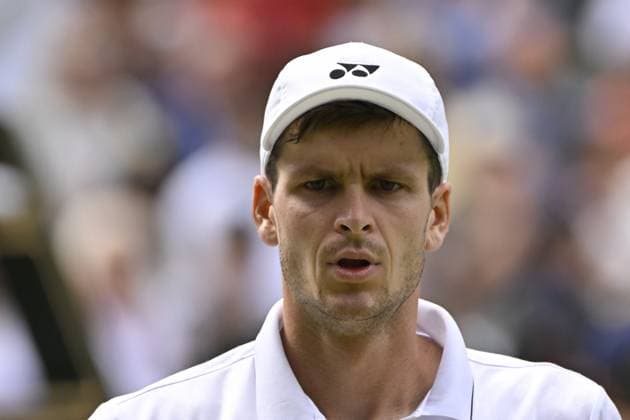 Tennis : Wimbledon 2023 - Angleterre -Hubert Hurkacz - Pologne Tennis : Wimbledon 2023 - Angleterre- 10 07 23 ChrysleneCaillaud Panoramic  