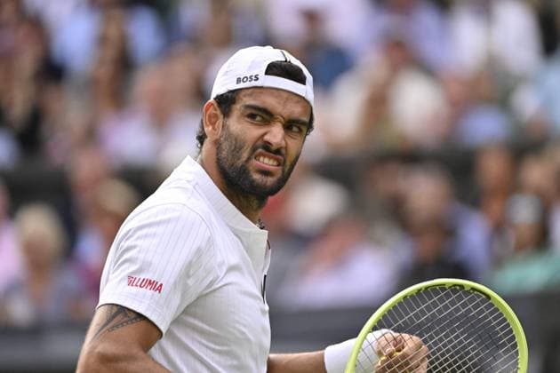 Tennis : Wimbledon 2023 - Angleterre - Matteo Berrettini - Italie Tennis : Wimbledon 2023 - Angleterre- 10 07 23 ChrysleneCaillaud Panoramic  