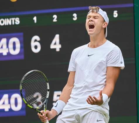 2023 Wimbledon Championships Holger Rune (DEN) reacts against Grigor Dimitrov (BUL) in the mens fourth round on Day 8 at the 2023 Wimbledon Championships at the All England Club, London, UK, 10 July 2023, Credit:Peter van den Berg Avalon United Kingdom, England, London, All England Lawn Tennis and Croquet Club  Copyright: xPeterxvanxdenxBergx xAvalonx 0788356562