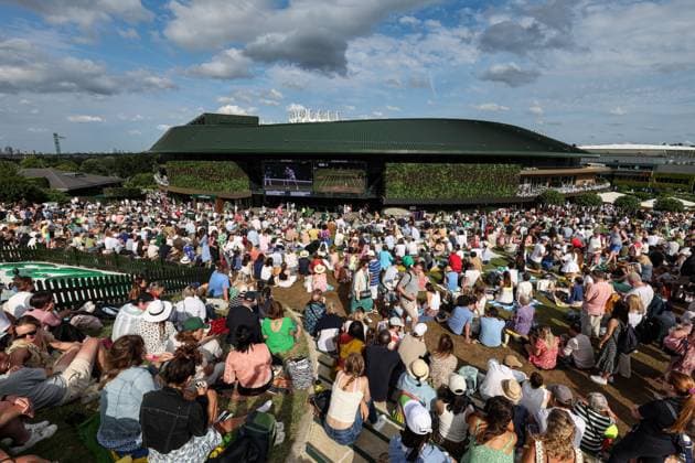 10th July 2023; All England Lawn Tennis and Croquet Club, London, England: Wimbledon Tennis Tournament; Spectators on The Hill watching Ons Jabeur (TUN) versus Petra Kvitova (CZE)  ActionPlus12529937 JohnxPatrickxFletcher