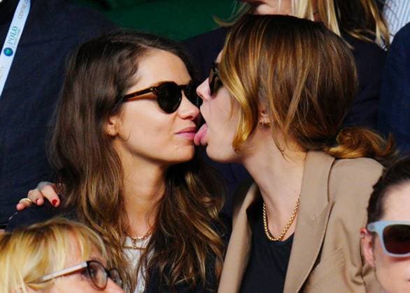 Mandatory Credit: Photo by Javier Garcia Shutterstock (14003748js) Cara Delevingne and girlfriend Minke kissing in the crowd on Centre Court Wimbledon Tennis Championships, Day 8, The All England Lawn Tennis and Croquet Club, London, UK - 10 Jul 2023 Wimbledon Tennis Championships, Day 8, The All England Lawn Tennis and Croquet Club, London, UK - 10 Jul 2023  Copyright: xJavierxGarcia Shutterstockx 14003748js