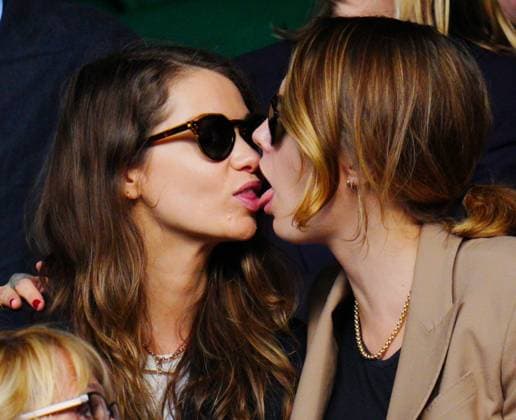 Mandatory Credit: Photo by Javier Garcia Shutterstock (14003748jw) Cara Delevingne and girlfriend Minke kissing in the crowd on Centre Court Wimbledon Tennis Championships, Day 8, The All England Lawn Tennis and Croquet Club, London, UK - 10 Jul 2023 Wimbledon Tennis Championships, Day 8, The All England Lawn Tennis and Croquet Club, London, UK - 10 Jul 2023  Copyright: xJavierxGarcia Shutterstockx 14003748jw