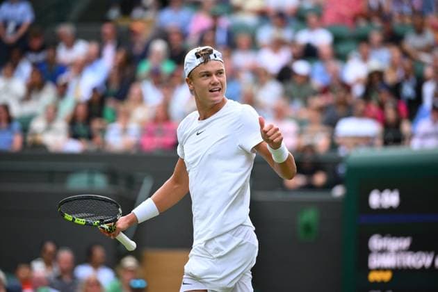 Wimbledon Championships Day 8 Holger Rune (DEN) plays his fourth round match at the 2023 Wimbledon Championships at the AELTC in London, UK on July 10, 2023. Photo by Corinne Dubreuil ABACAPRESS.COM London United Kingdom  Copyright: xDubreuilxCorinne ABACAx 860224_122 DubreuilxCorinne ABACAx 0263308255st