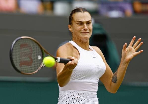 Tennis: Wimbledon championships Belarusian Aryna Sabalenka plays against Russian Ekaterina Alexandrova in the women s singles fourth round at the Wimbledon tennis tournament in London on July 10, 2023.  A14AA0001670002P  